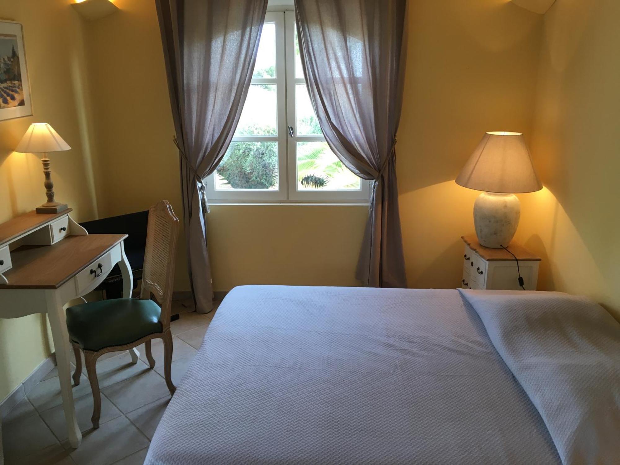 Le Champmazet Bed and Breakfast La Roquette-sur-Siagne Eksteriør billede