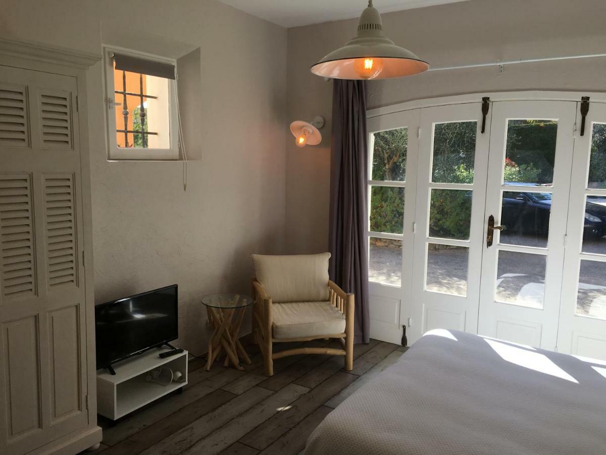 Le Champmazet Bed and Breakfast La Roquette-sur-Siagne Eksteriør billede