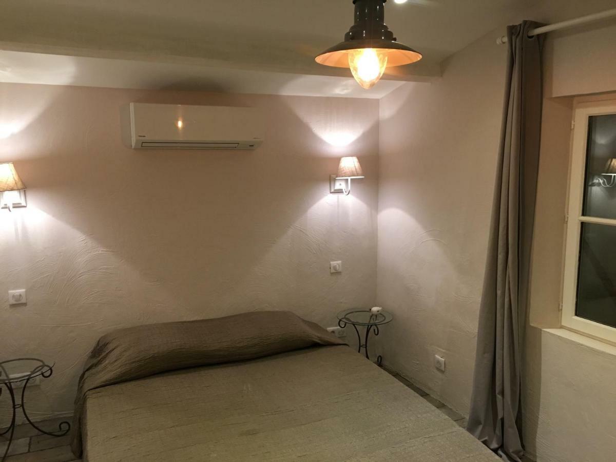 Le Champmazet Bed and Breakfast La Roquette-sur-Siagne Eksteriør billede